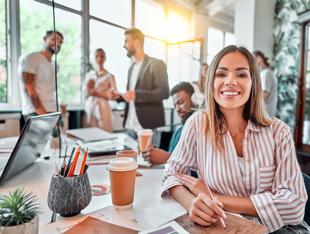 cloud global staff office workers